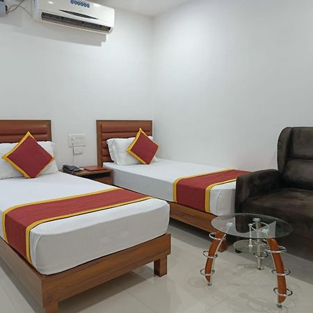 Hotel Executive Inn Hailakandi Dış mekan fotoğraf