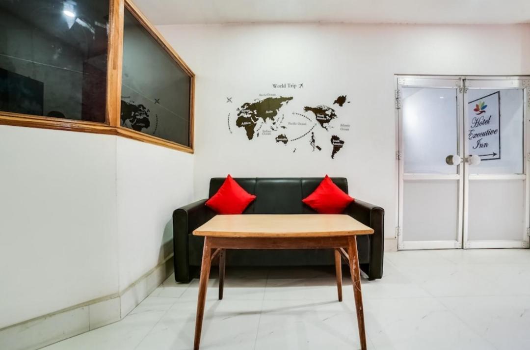 Hotel Executive Inn Hailakandi Dış mekan fotoğraf