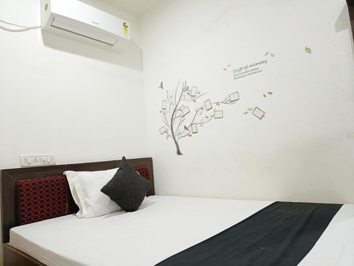 Hotel Executive Inn Hailakandi Dış mekan fotoğraf