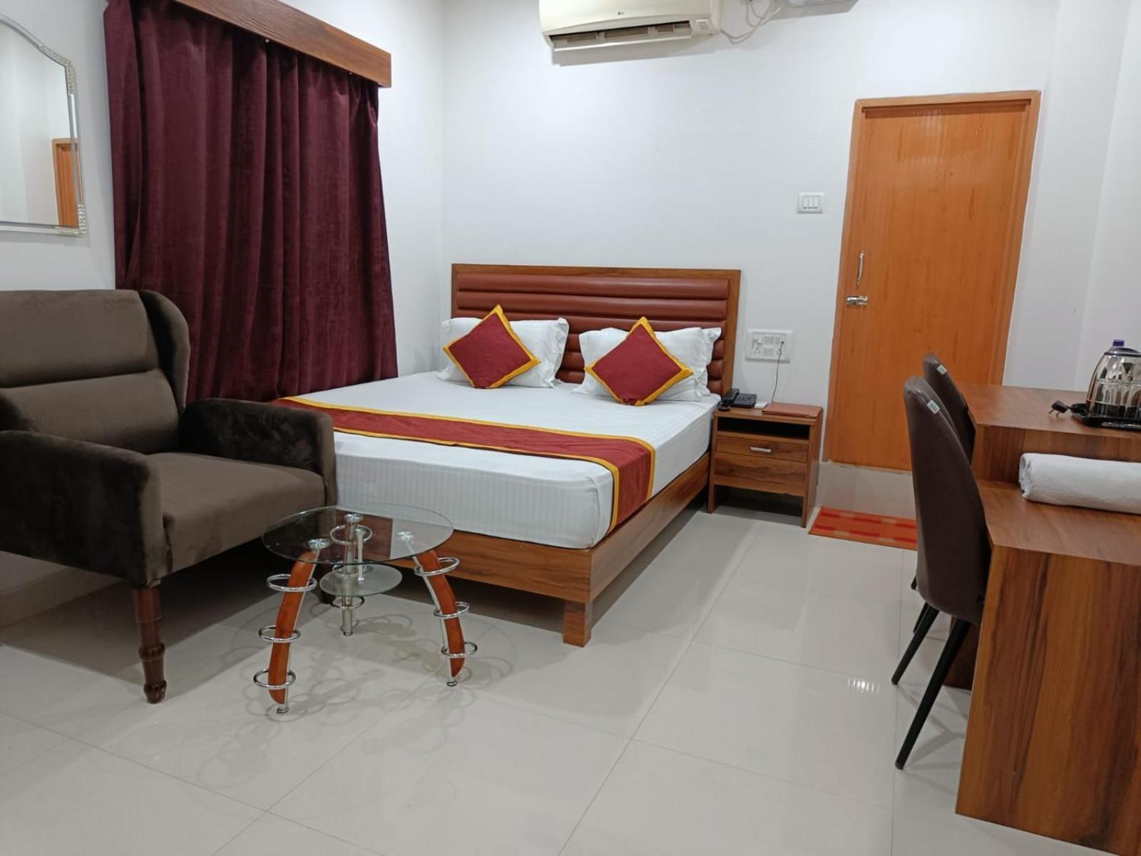 Hotel Executive Inn Hailakandi Dış mekan fotoğraf