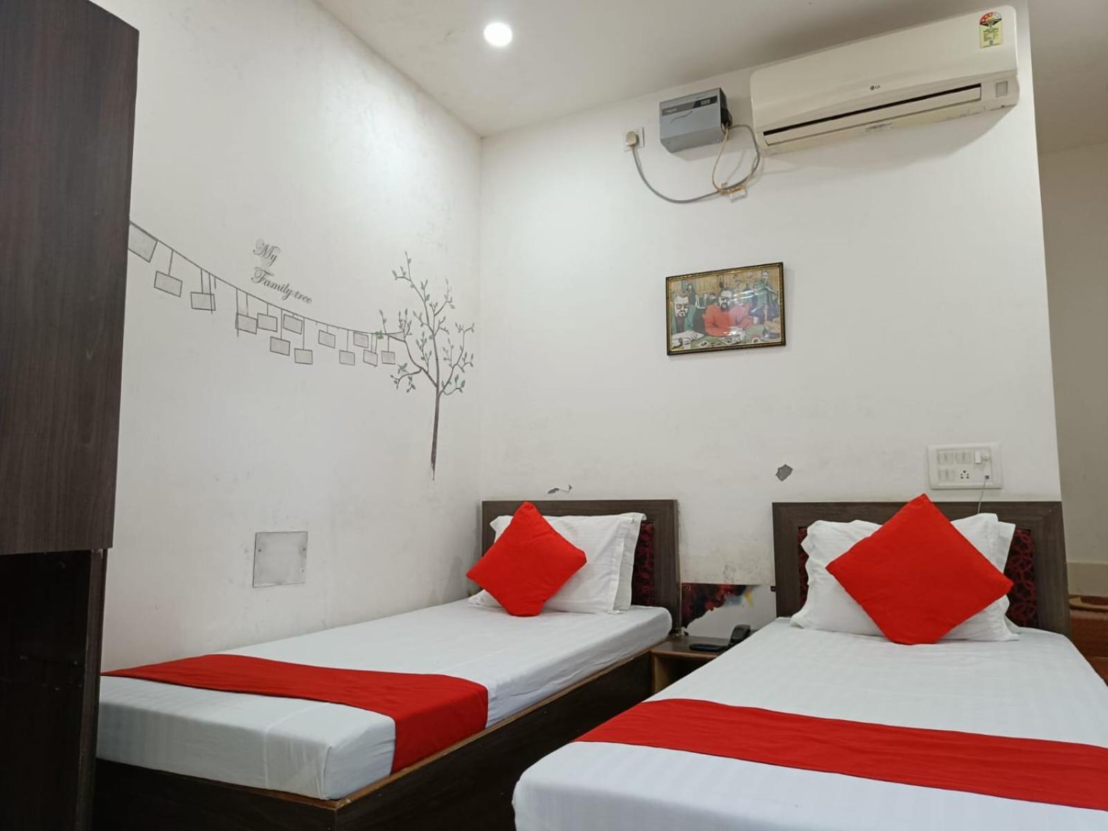 Hotel Executive Inn Hailakandi Dış mekan fotoğraf